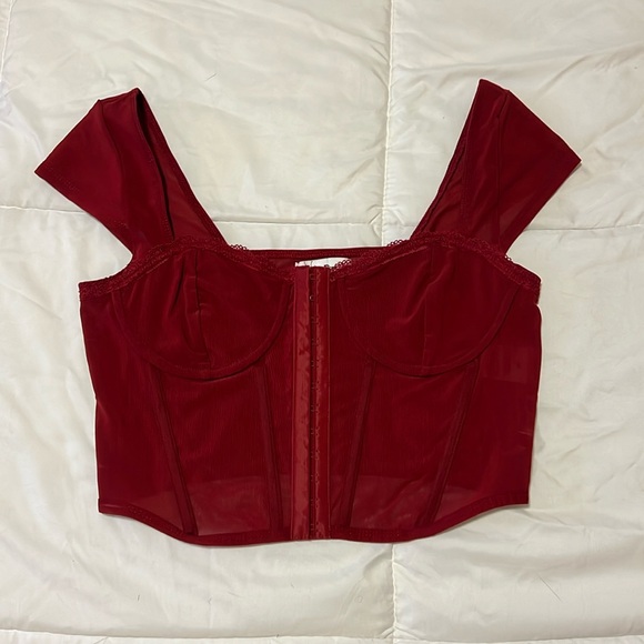 Garage Tops - trendy top